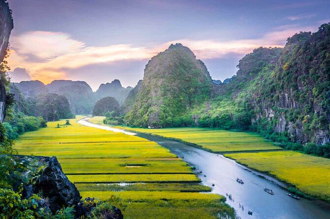 Amazing Tour - Bai Dinh - Trang An - Mua Cave 1 Day Trip - Tràng An Karst Valleys (Tràng An Landscape Complex) in 3 Hours