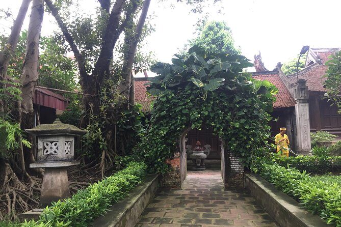 Ancient Village & The Legend of Co Loa Tour by E-Bike - Co Loa legend meets an actual ride through Hanoi’s edges