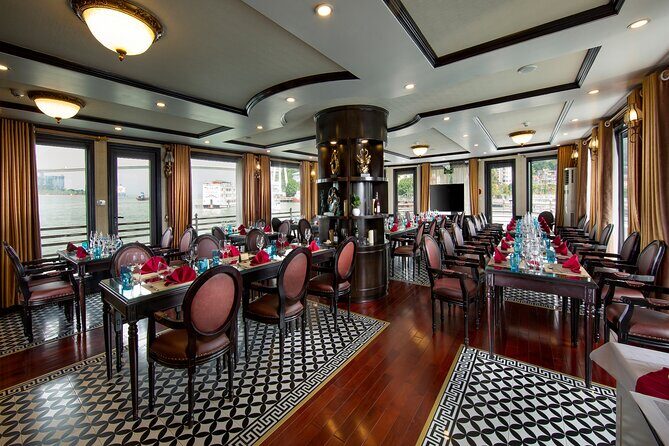 Athena Royal Cruise - Luxury Halong Bay Overnight Cruise 2D1N Tour - Day 2 starts early: Tai Chi, Luồn cave, then back to Hanoi