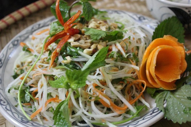 Authentic Cooking Class in Hanoi with a Vietnamese Grandmother - The 1-hour market walk that teaches you what to buy and why