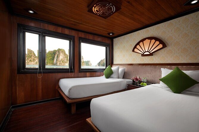 Bai Tu Long bay Deluxe cruise 2D1N: fishing villages, meals, cave, kayaking - Who this cruise fits best (and who should think twice)