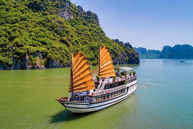 Bai Tu Long boutique & budget cruise 2D: Kayaking, swimming at pristine palaces - Price and value: what $140 buys you in real terms