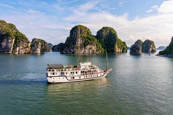 Bai Tu Long & Ha Long Bay 3-Day 2-Night Cruise from Hanoi - Why Bai Tu Long Bay Is the Better 3-Day Choice