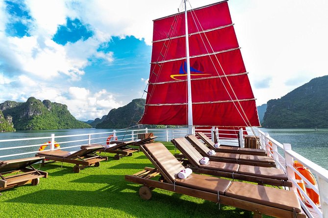 Bai Tu Long Luxury Day Cruise - Fishing Village, Kayak - Why Bai Tu Long feels calmer than the usual Ha Long day