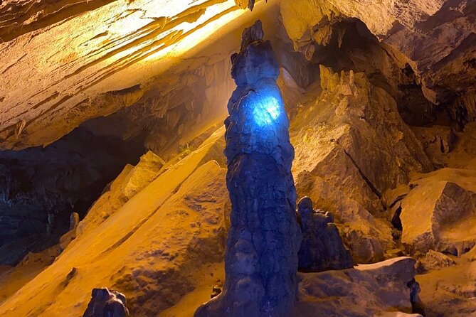 Ban Gioc Waterfall 1,2,3 days - Daily tour/Open tour/Private tour - Stop 4: Mắt Thần Núi (Angel’s Eye)—the circular cave view