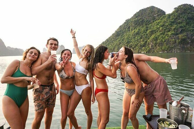 BEST Halong Bay Cruise 2 days 1 night - 5 stars - Day 1: Sung Sot Cave and the climb up to Ti Top