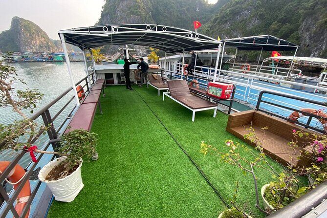 Best love - Full Day Boat Tour to Lan Ha Bay and Ha Long Bay - Boat comfort, group size, and how the day stays manageable