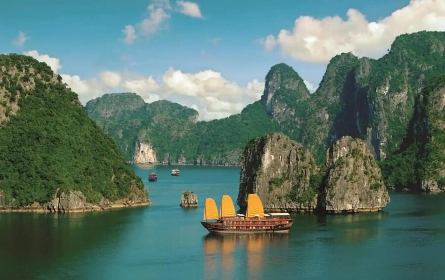 Best Price Ha Long Bay Day Trip with Kayaking and Cave Visit - From Hoàn Kiếm to Tuan Chau Port: Starting Smooth from Hanoi