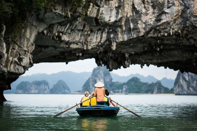 Best-Selling 2-Day Halong Bay & Ninh Binh Tour from Hanoi - Day 1 in Ninh Binh: Hoa Lu or Bai Dinh, Trang An, and Mua Cave