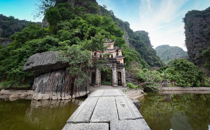 Best selling - Luxury Ninh Binh - Hoa Lu - Trang An - Mua Cave Day Tour - Key highlights at a glance