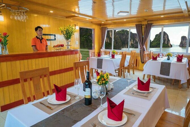 BOUTIQUE CRUISE 2 Days 1 Night Explore Lan Ha Bay & Cat Ba Island - Day 2: breakfast, 5 km bike ride to Viet Hai Village, then back to Beo Harbor
