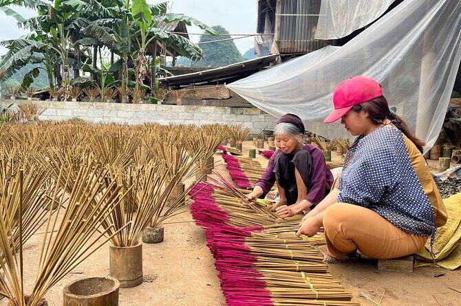 Cao Bang: Ban Gioc Waterfall Full 1 Day Tour with Local Guide - Giấy Bản Thành Kính (Dia Tren): Nung An Paper Village Details That Stick