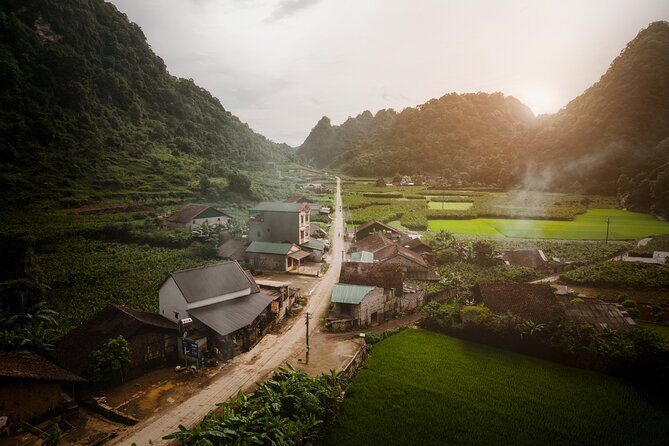 Cao Bang Loop 3 Days Easy Rider with The Loop Tours - Day 2: God’s Eye Mountain, Khau Coc Cha switchbacks, and Na Tenh Pass