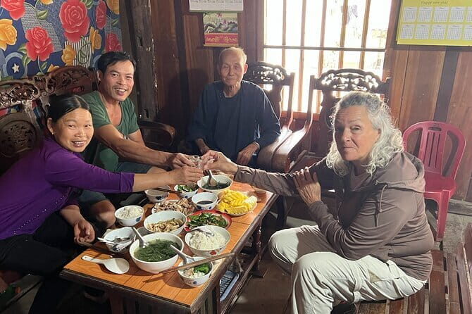 Cao Bang: Loop Tour 3 Days 2 nights with Local Guide - Group size, pacing, and why the loop stays comfortable