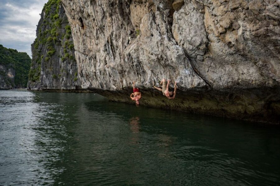Cat Ba: Advanced Rock Climbing & Cliff Jumping Boat Tour - Why Lan Ha Bay DWS feels special on Cat Ba