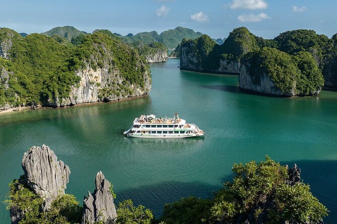 Cat Ba Island & Lan Ha Bay Luxury Cruise Day Trip with Lunch - From Hanoi to Lan Ha Bay: the part that sets the tone