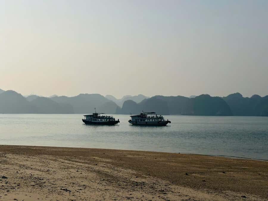 Cat Ba: Night Kayaking with Glowing Plankton - Why night kayaking on Lan Ha Bay feels different