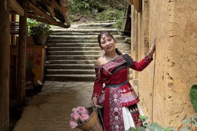 Cat Cat Village, Moana, Fansipan Cable Car, Alpine Coaster - Sapa - Cat Cat Village: costumes, craft culture, and lots of stairs