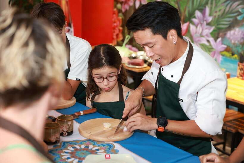 CatBa: Authentic Vietnam Cooking Class and local market tour - Linda Kitchen: the real reason this class works for beginners