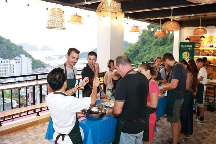 CatBa: Authentic Vietnam Cooking Class and local market tour - Pick-up in Cat Ba Town and a straight shot to the market