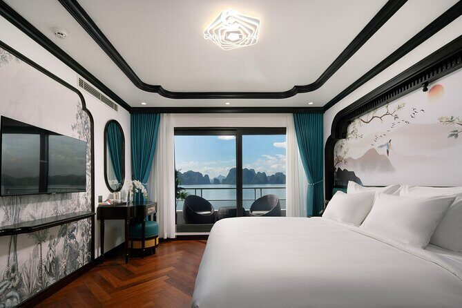 Catherine Cruise Halong Bay 2 Days/1 Night on 6 Star Cruise - Morning logistics from Hanoi: leaving early is the point
