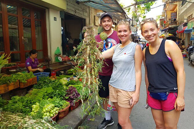 Chef Duyen's Home Cooking Classes and Market Tours - A Local Market Walk Near Long Biên Bridge