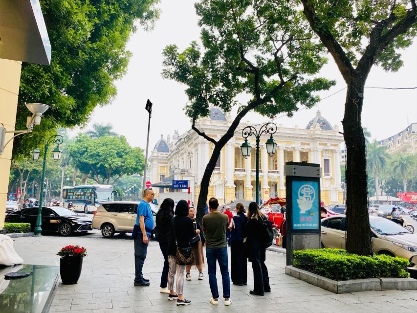 Coffee, History, and Architecture of the French Quarter - Getting your bearings at St. Joseph’s Cathedral (and the streets around 6 Au Trieu)