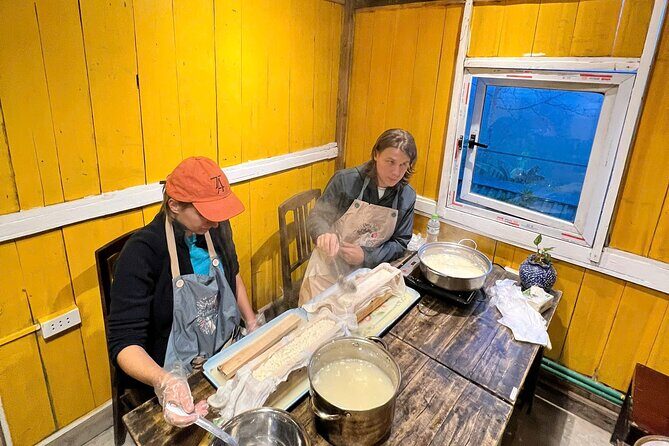 Craft Tofu in Sa Pa: A Journey into Vietnamese Cuisine - Coagulant and timing: learning texture without fancy tools