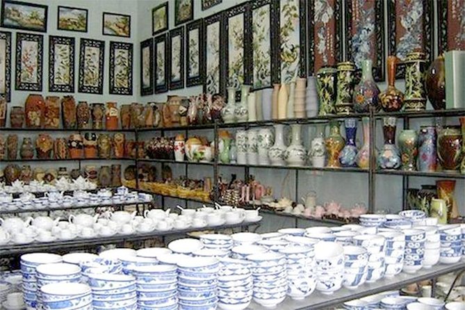 Craft Village Tour (Quang Phu Cau, Bat Trang, Chuong Conical,...) - Why the free guide changes the whole experience