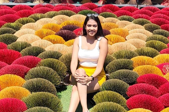 Craft Village Tour (Quang Phu Cau, Bat Trang, Chuong Conical,...) - The booking and confirmation reality check