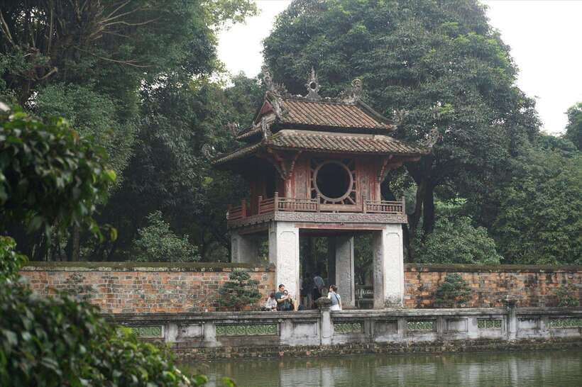 Cycling Through Hanoi: Old Quarter Pagodas & Red River Delta - West Lake and Tran Quoc Pagoda: A Reset From City Noise