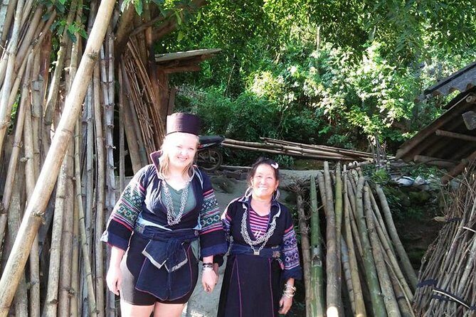 Daily Experience Authentic TaPhin Valley &Traditional Herbal bath - Ta Phin village visit: strolling with context, not checklists