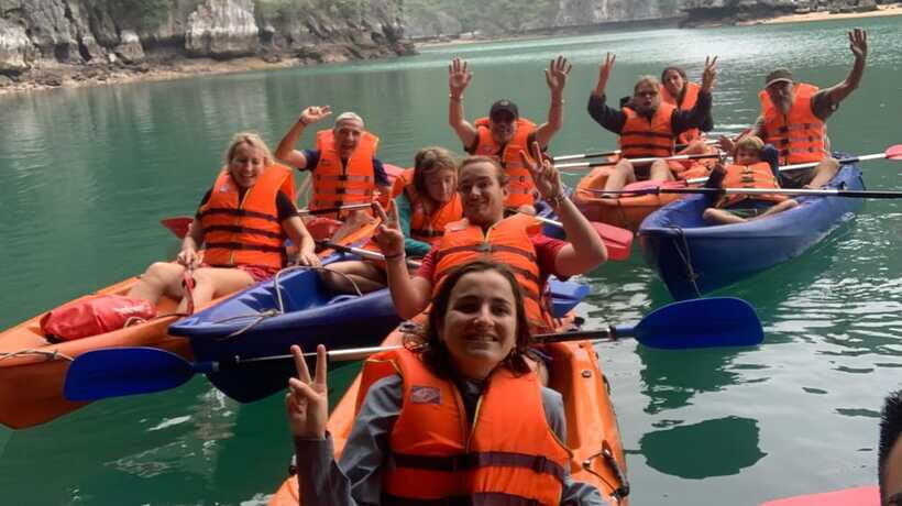 Đảo Cát Bà : 1Day Kayaking,Swimming,Cycling,Snorkeling,Lunch - Viet Hai Harbour to cycling time: rice fields and a slower kind of sightseeing