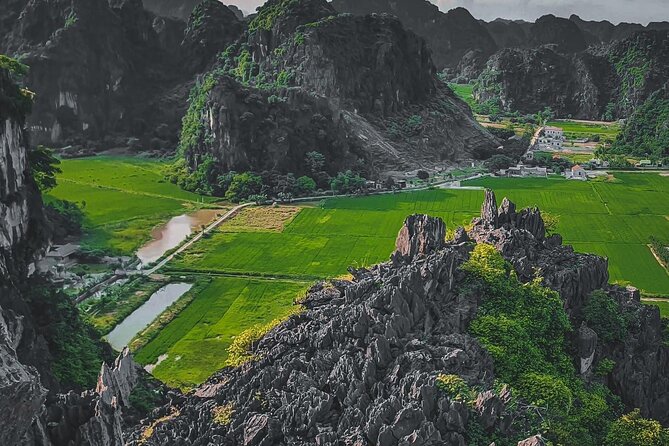 Day Trip from Hanoi to Ninh Binh Hoa Lu, Trang An, and Mua Cave - Key things to know before you go