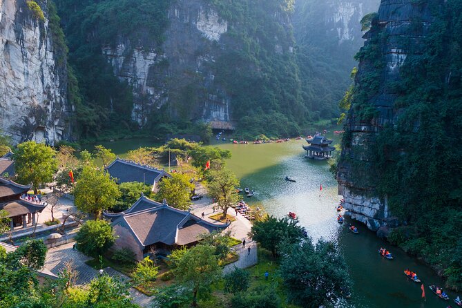 Dcar Day-Tour: Hoa Lu & Trang An & Mua Cave - Key highlights to know before you go
