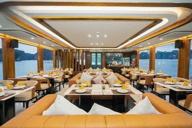 D'Charme Luxury Day Cruise Discover the MOST Stunning Lan Ha Bay - Winter vs. summer routes: what changes in Lan Ha Bay day plans