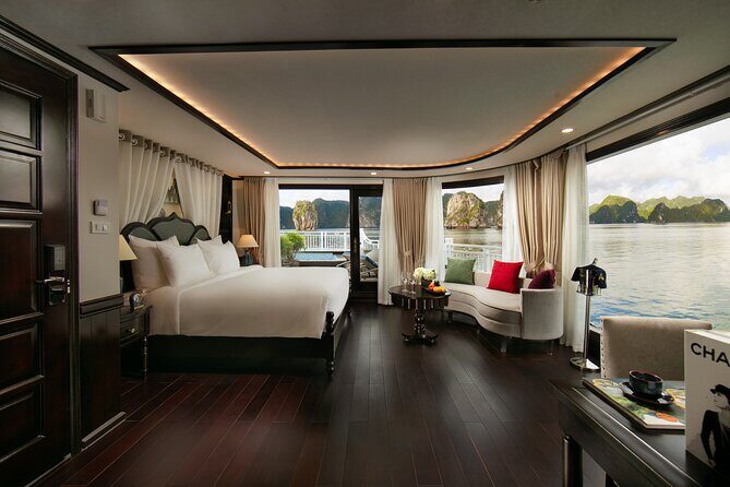 Discover Ha Long Bay in 2 Days and 1 Night Cruise Experience - Food, Cooking Class, and the Night You Wait For