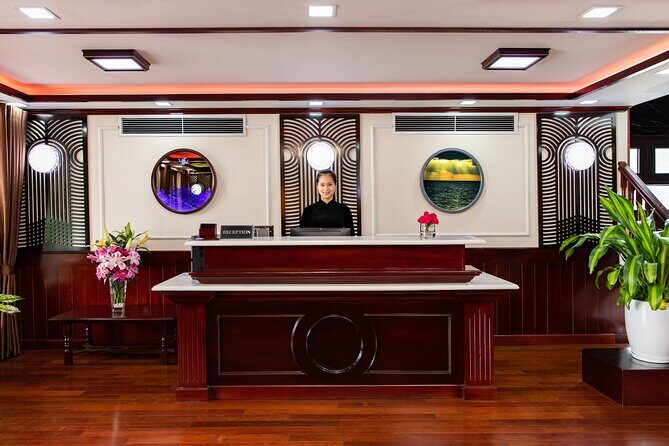 Dora Cruise - Luxury 5 Star Cruise in Halong Bay & Lan Ha Bay (2D1N) - Cave, islets, and lagoon time: where the magic comes from