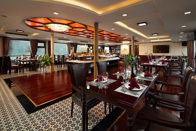 Dora Cruise - Luxury 5 Star Cruise in Halong Bay & Lan Ha Bay (2D1N) - Booking and timing: know what you’re signing up for