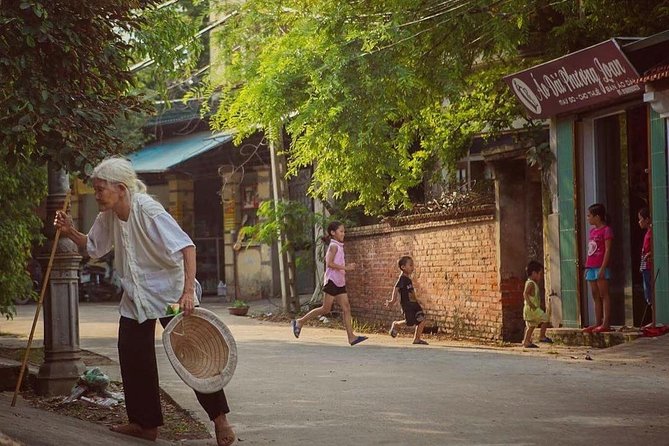 Duong Lam Ancient Village full day tour from Hanoi & experiencing local life - Duong Lam Ancient Village: why this day trip works