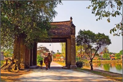 Duong Lam Ancient Village full day tour from Hanoi & experiencing local life - Mia Temple and village walk: religion you can actually picture