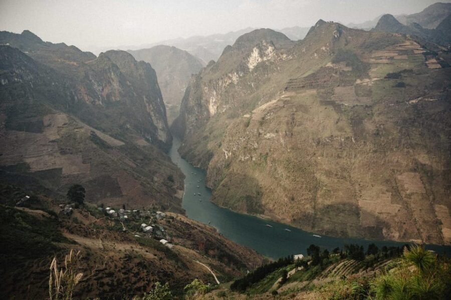 Easy Rider 3 Day Motorcycle Tour of Ha Giang Loop - Motorbike rental, helmets, and safety that actually matters