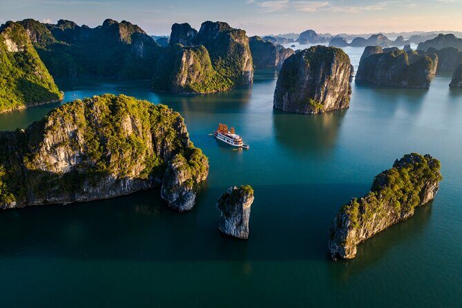 Emperor Cruises Experience 2 Days 1 Night in Halong Bay. - The money question: what $599 really buys you