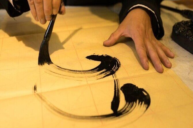 Experience Traditional Vietnamese Calligraphy Class in Ha Noi - Choosing Your Design: Copying or Creating from Scratch