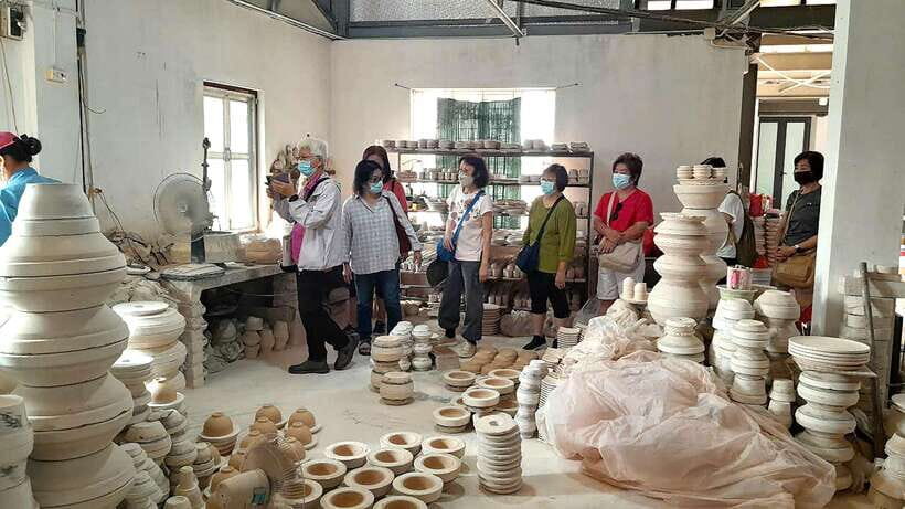 Explore Bat trang village & Ceramics factories / local guide - Arriving at Bat Trang: More Than Souvenirs