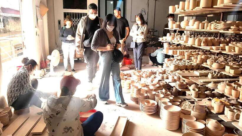 Explore Bat trang village & Ceramics factories / local guide - The Pottery Class: Make It, Then Think About the Logistics