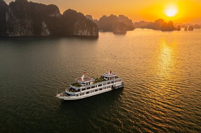 Explore Halong & Bai Tu Long Bay in 2 Days 1 Night from Hanoi - On-Board Life: Food, Private Cabin, and Small Comfort Details