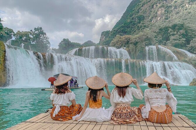 Explore Vietnam’s Largest Waterfall & Lake on a 2 or 3-Day Tour - Day 1: Chi Lang Pass and the road trip that sets the tone