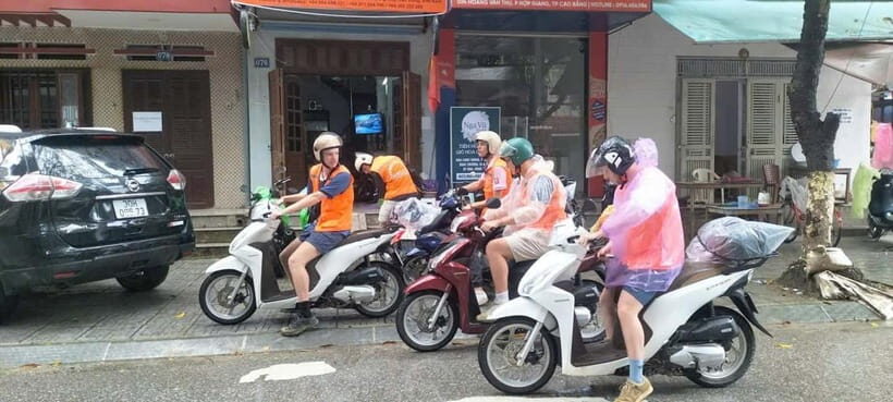 From Ha Noi: Cao Bang Loop Group Tour - Motorbike Tour 1 Day - Ban Gioc Waterfall and Quay Son River: the main event by boat