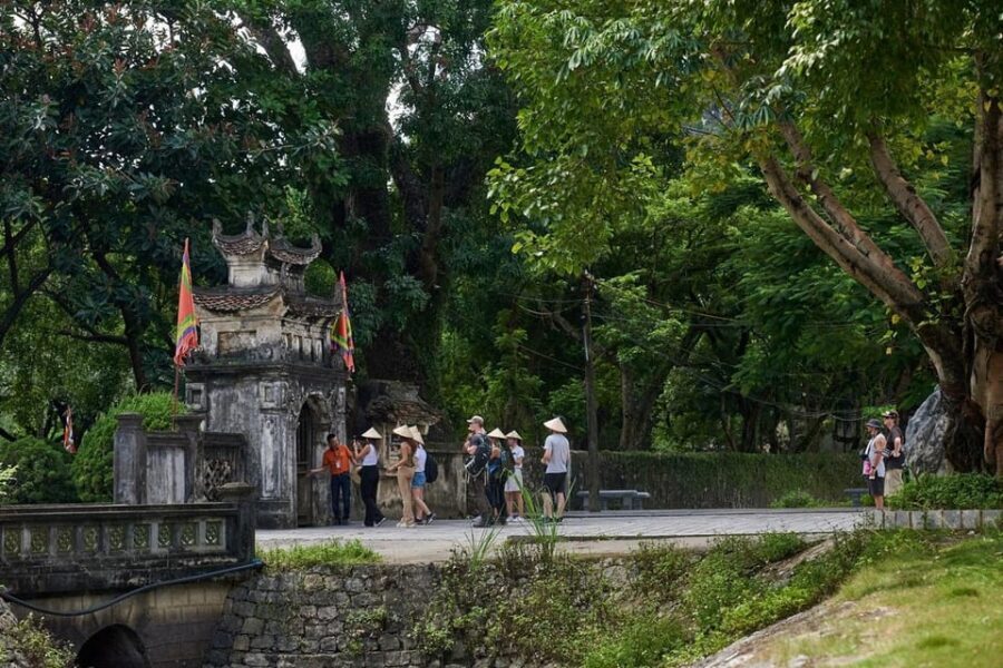 From Ha Noi: Hoa Lu – Tam Coc/ Trang An - Should You Book This Hoa Lu and Boat Day Trip?